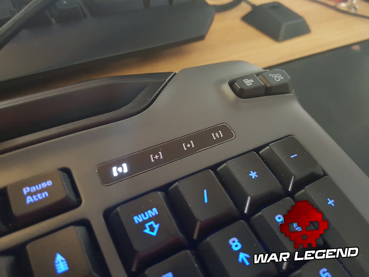 test_roccat_skeltr_15