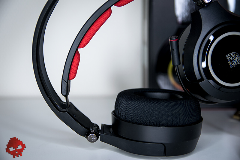 Test Thermaltake Cronos Riing - arceau coussinet mousse oreillette