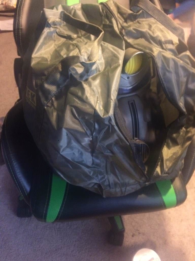 photo du sac de l'édition Power Armor de Fallout 76