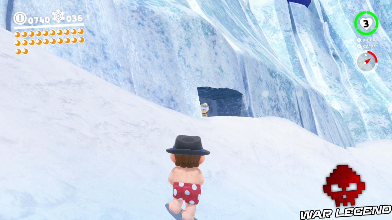 trou dans falaise de glace