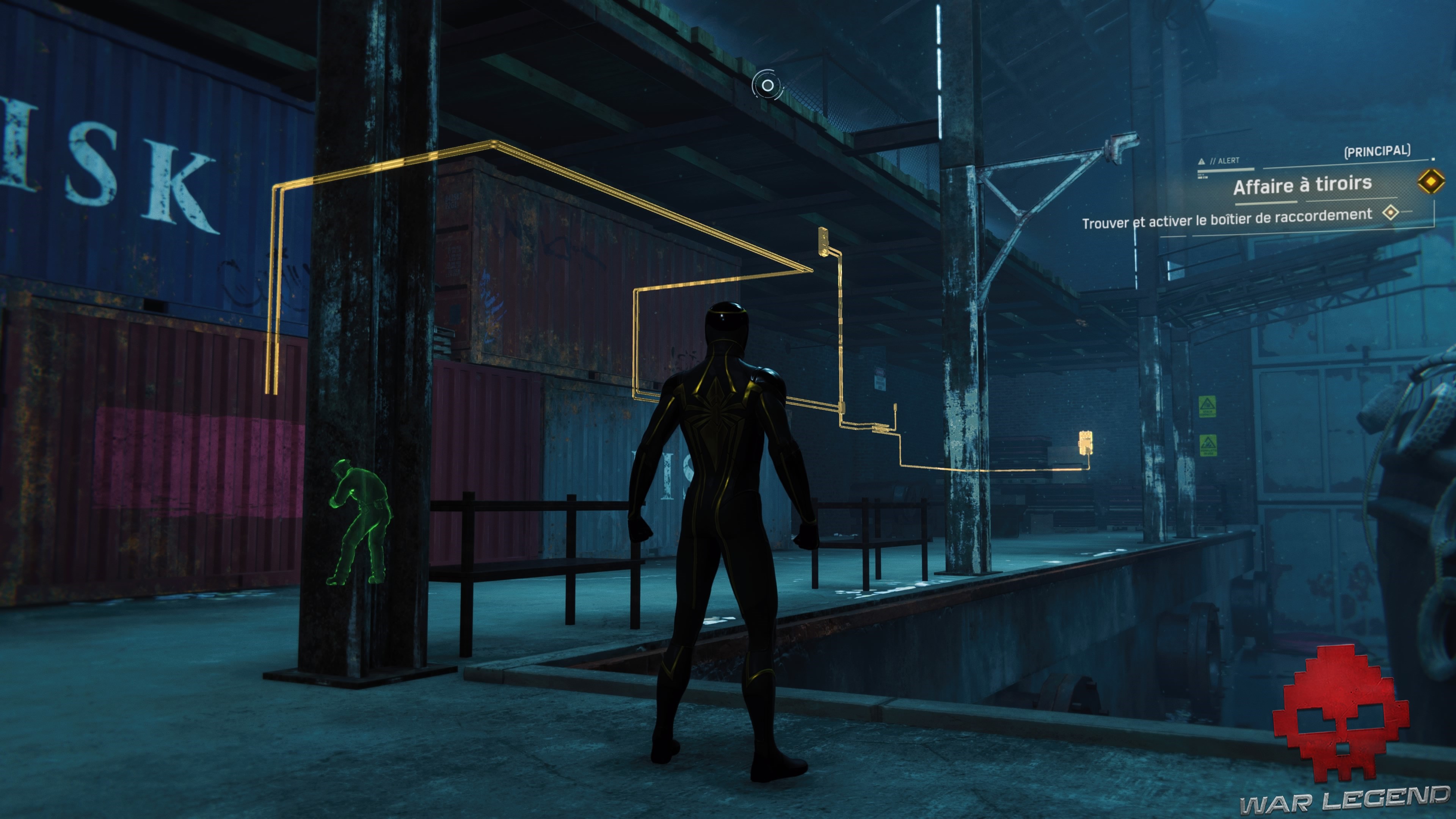 Spiderman suit le réseau électrique des commandes