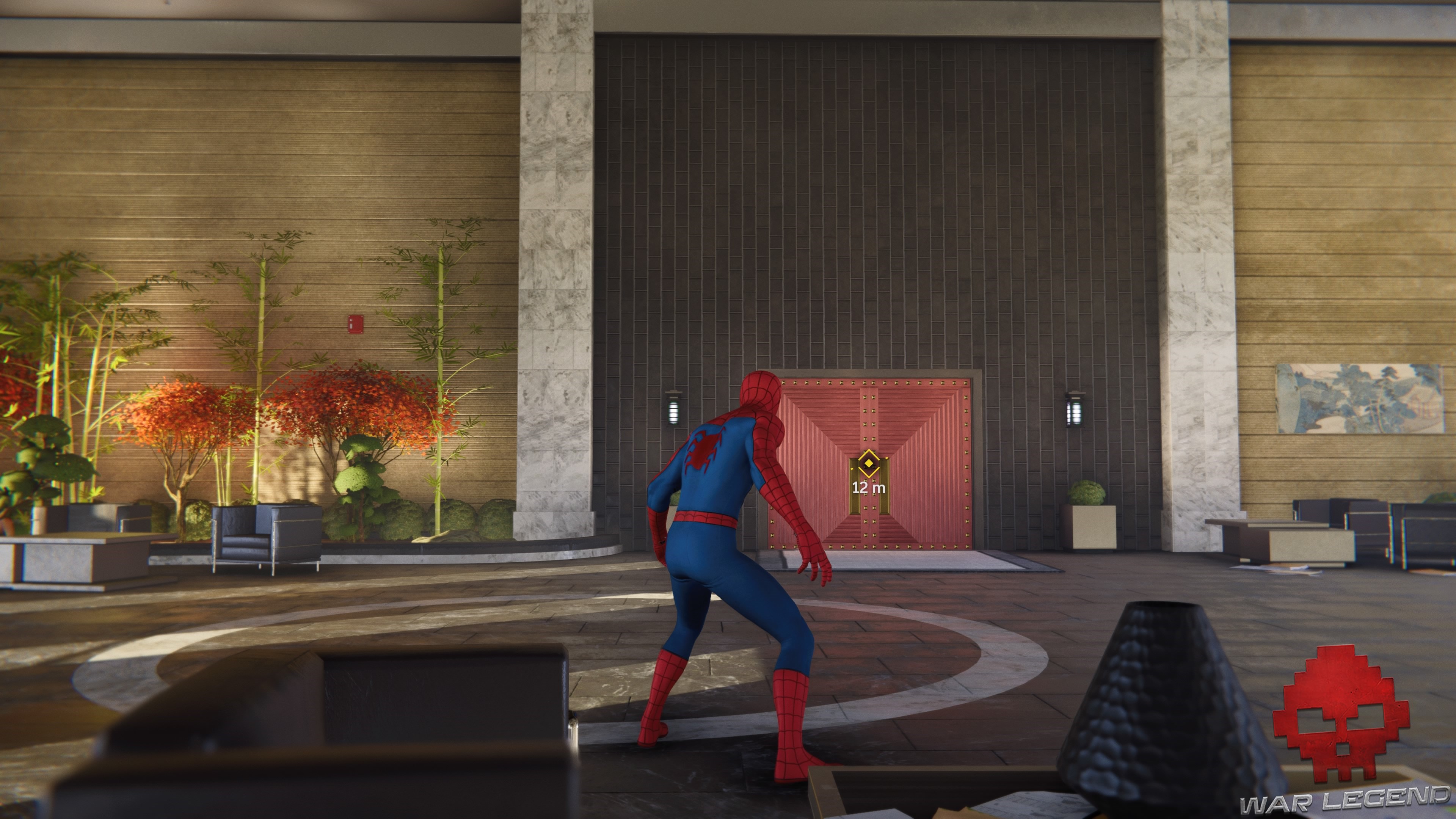 Une grosse porte rouge