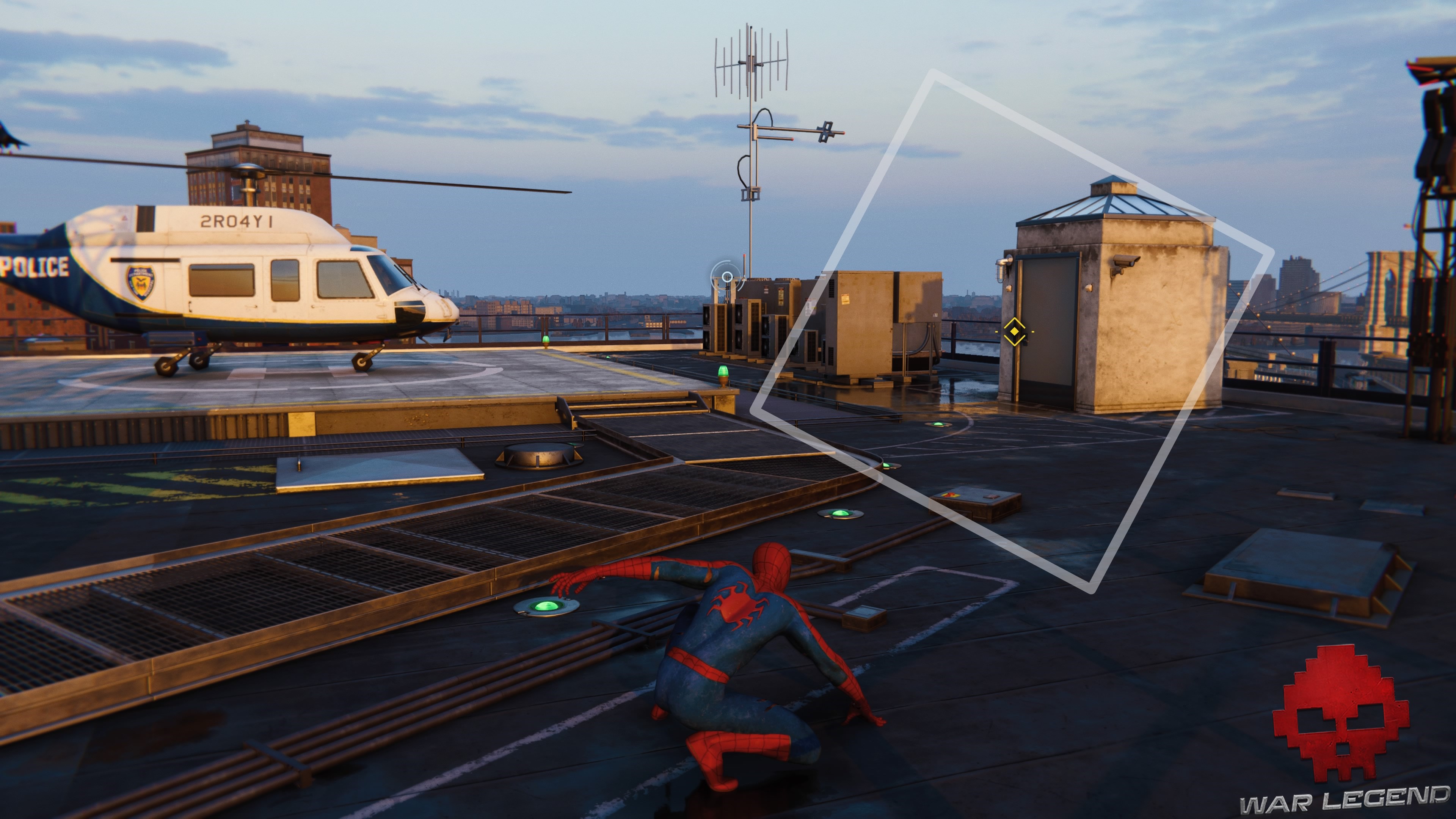 Une porte qui donne accès au toit de l'immeuble