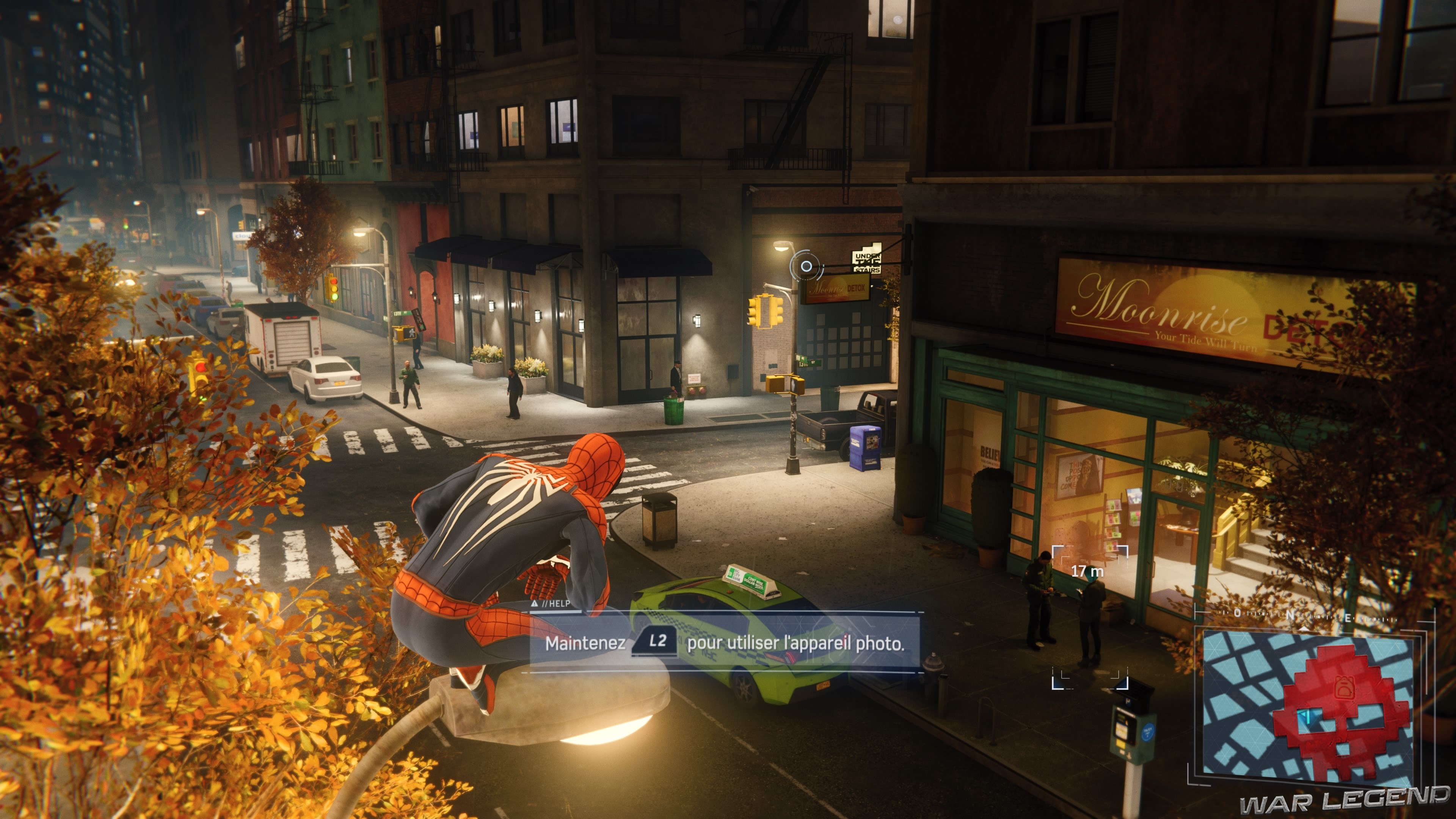 Spiderman prend une photo de la cible