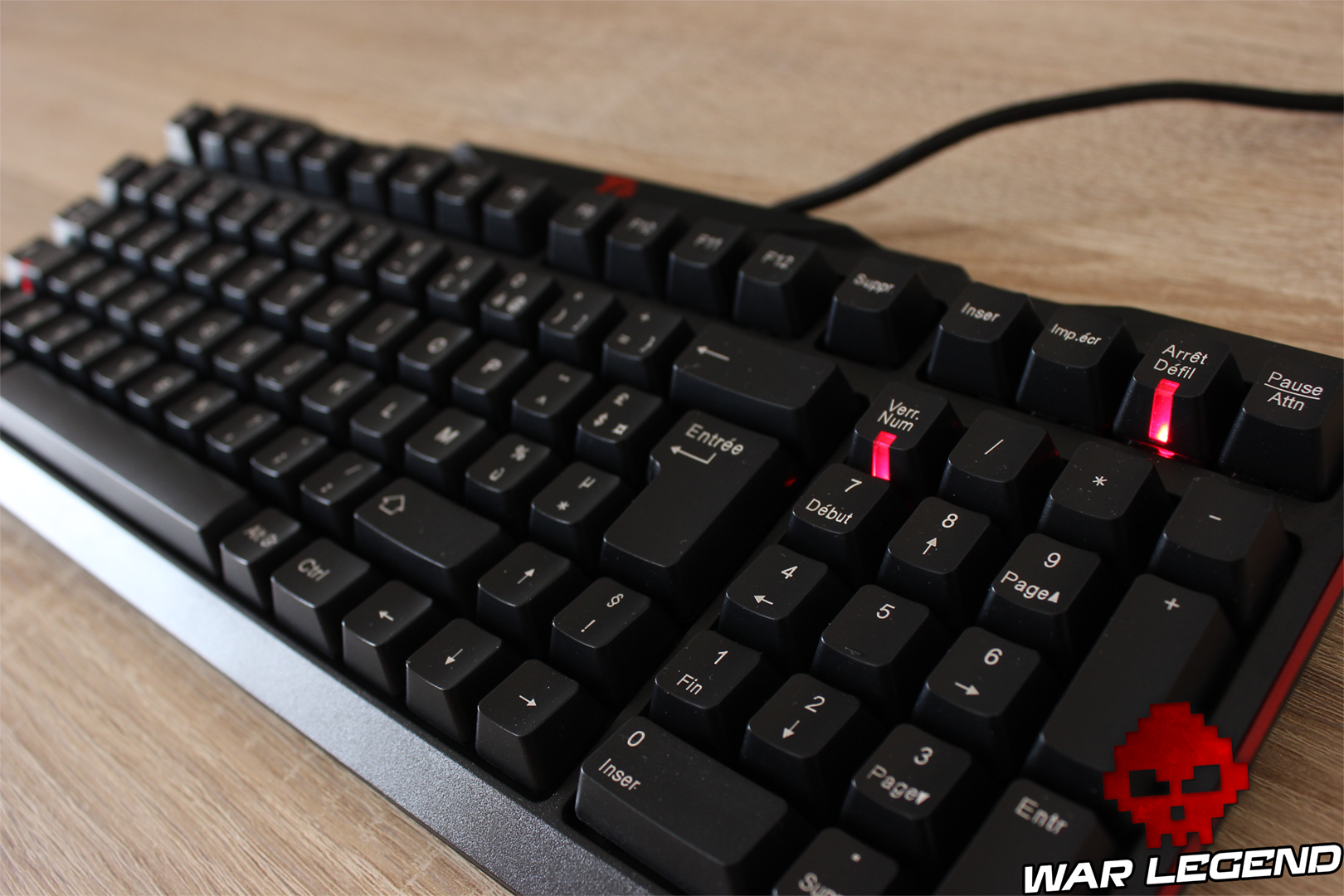 Test Tt eSports MEKA