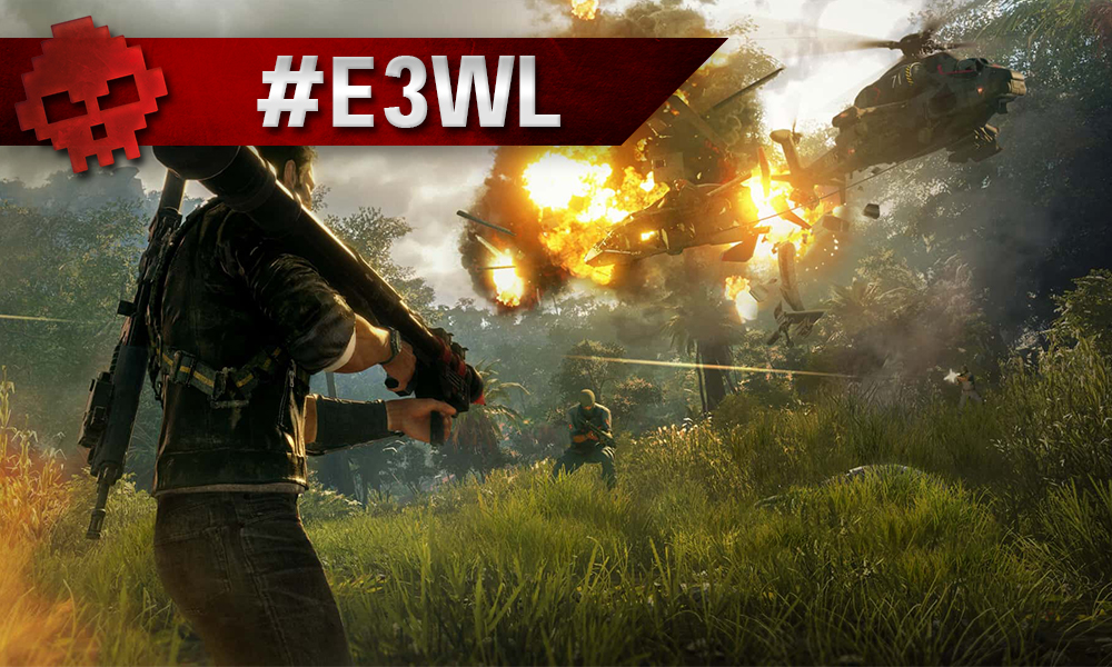 Rico, lance-orquette à la main, face à un hélicoptère qui explose