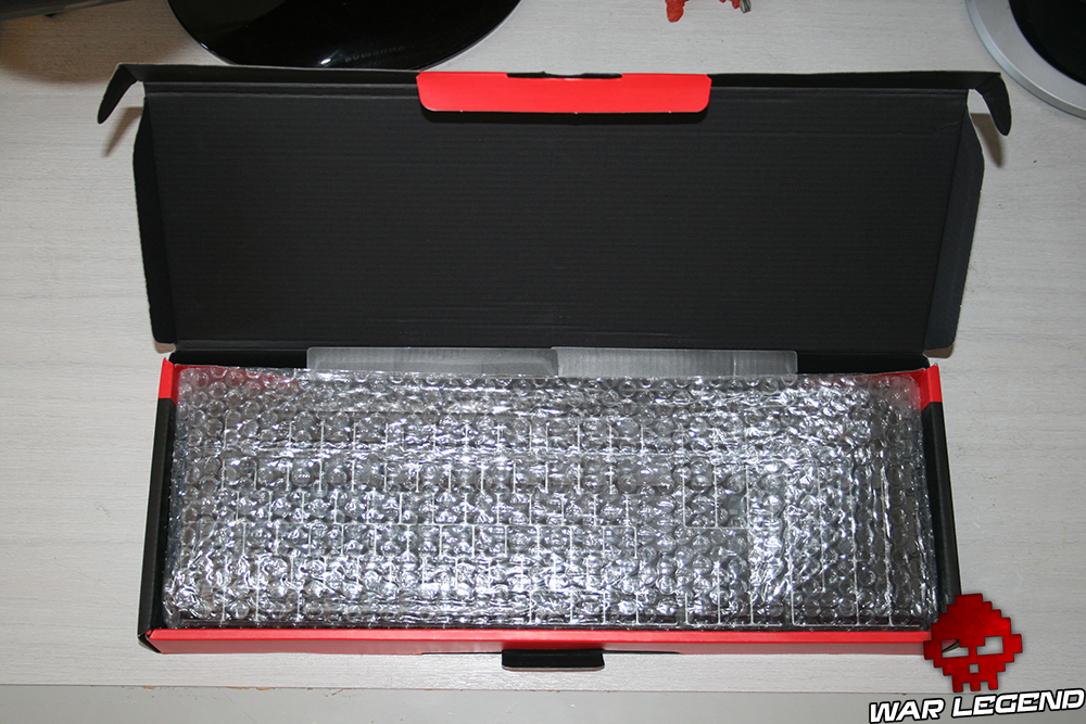 Test Tt eSPORTS Poseidon Z RVB (Blue Switch Edition)