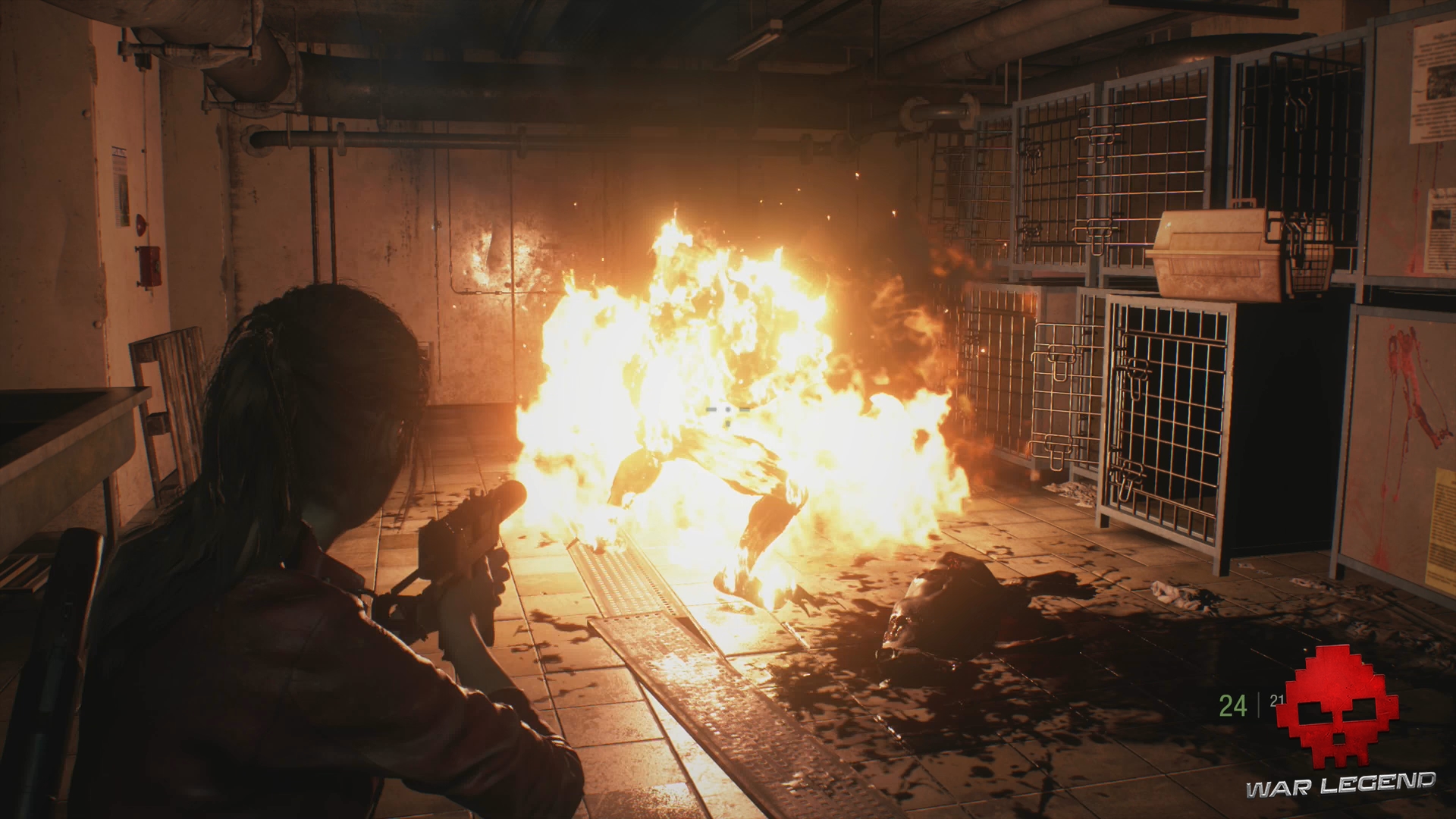 Test Resident Evil 2 - Claire tire une grenade incendiaire sur un licker