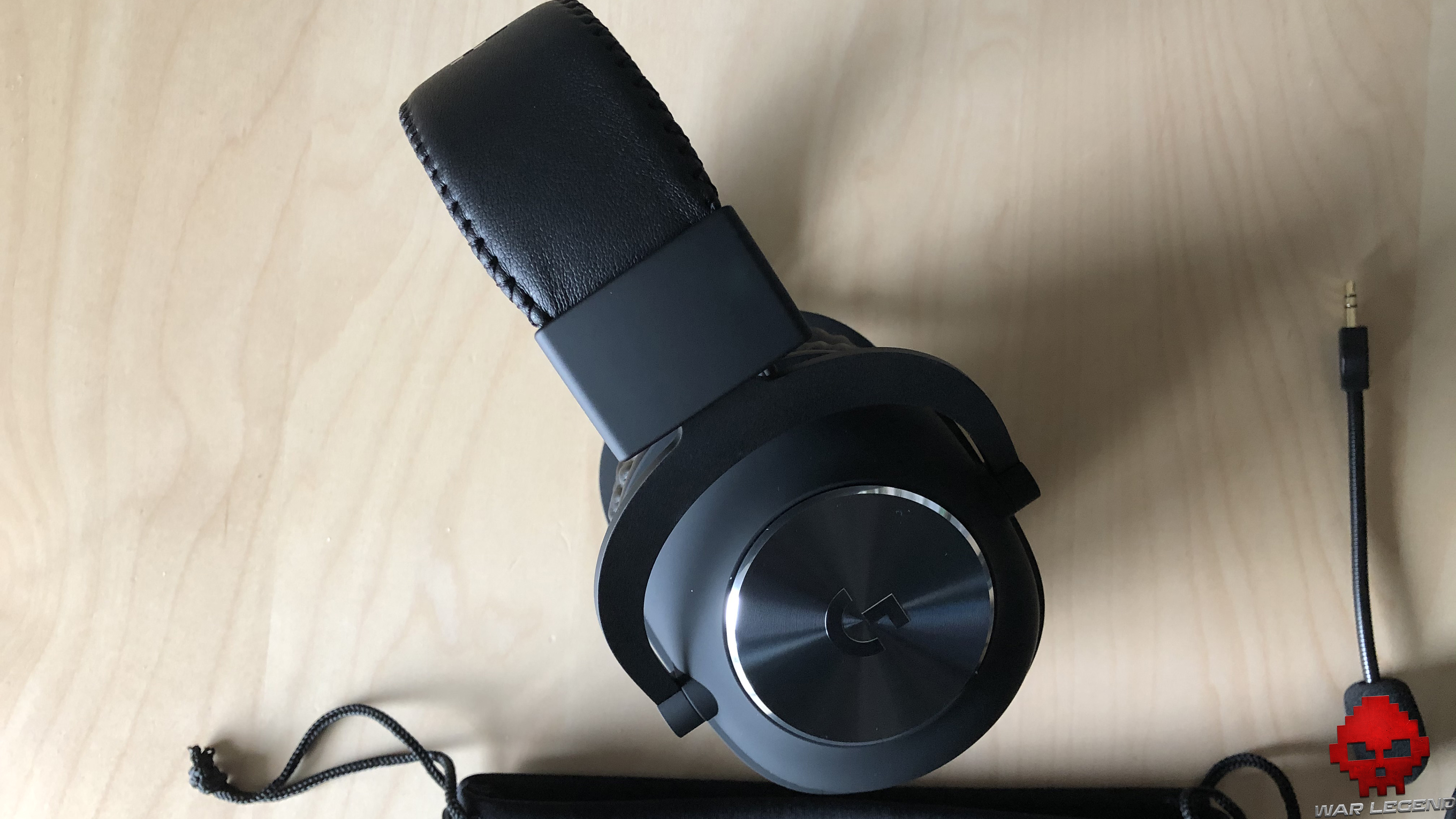 test logitech g pro x casque vue de côté